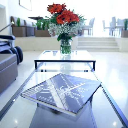 Phidias Hotel 3*