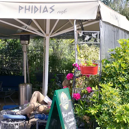 Phidias Hotel 3*