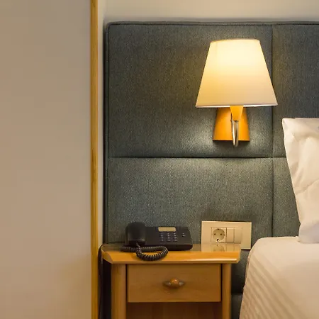 Tropical 4* Athènes