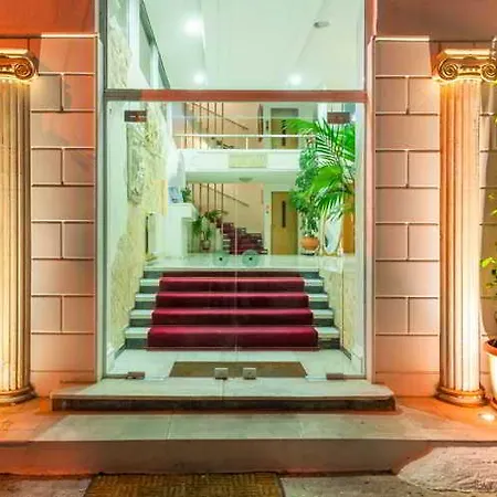 Acropolis Ami Boutique