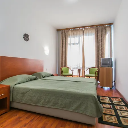 Arethusa Hotel