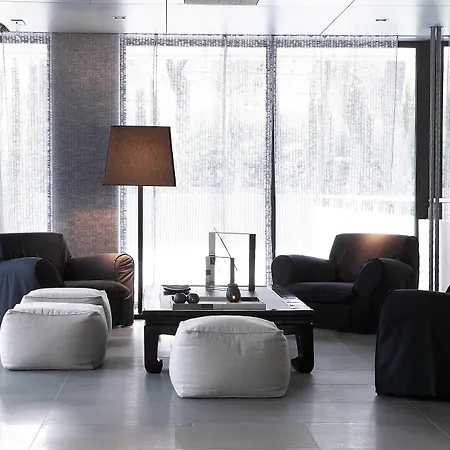 Life Gallery Hotel 5*
