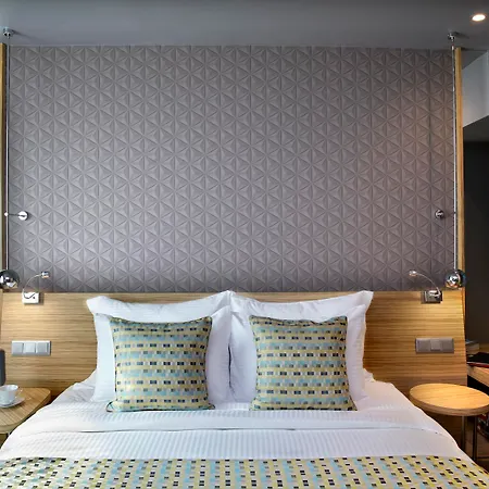 Wyndham Grand Hotel 5*