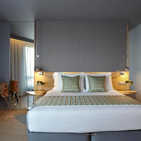 Wyndham Grand Hotel