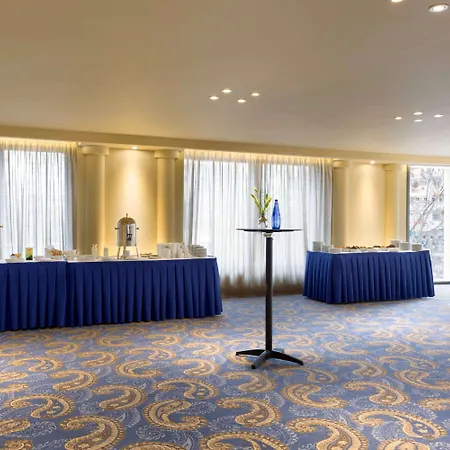 Wyndham Grand