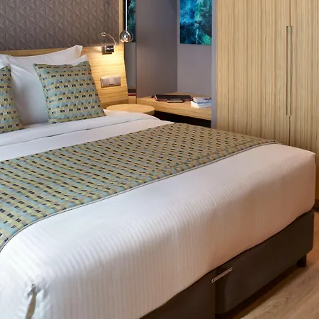 Hotel Wyndham Grand Athènes