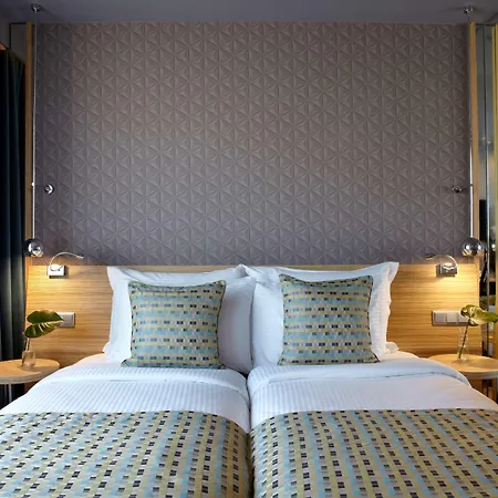 Hotel Wyndham Grand Athènes