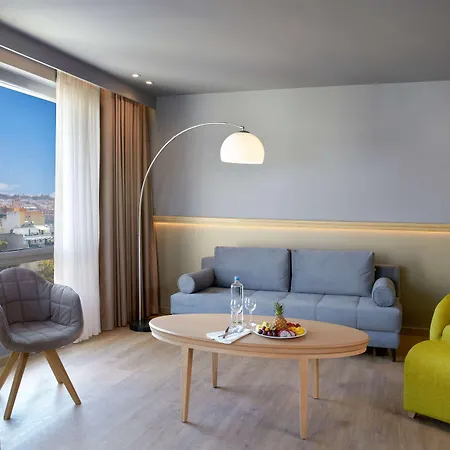 Wyndham Grand 5*