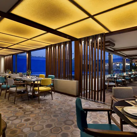 Wyndham Grand