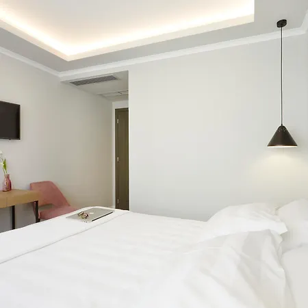 The Artist Hotel 3*