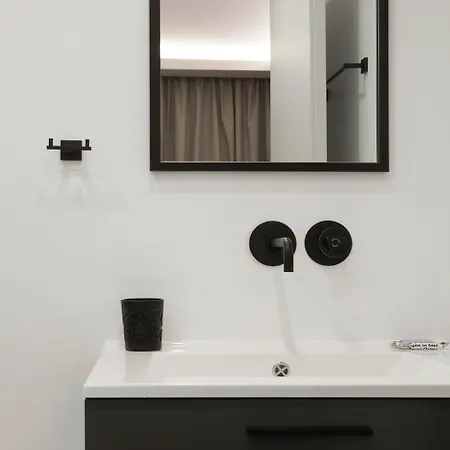 Hotel The Artist 3*