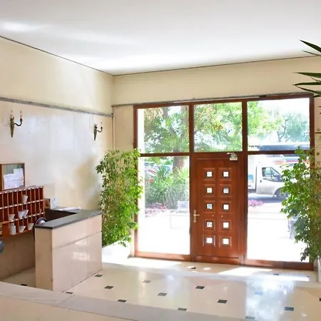 Luxury At Its In Palaio Faliro Athens