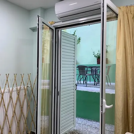 Cozy Metaxourgeio Greendom Apartment Athens