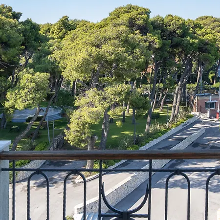Domotel Kastri