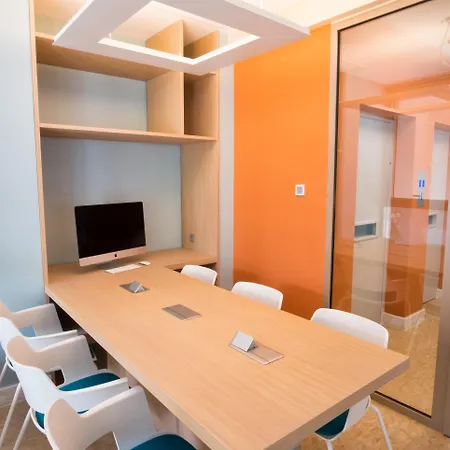 Casual Kubic Hotel Ateny