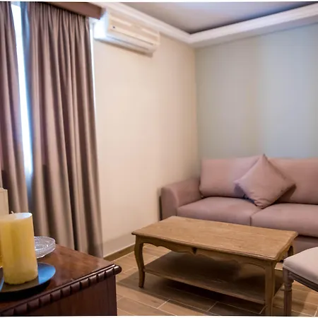 Kyria Boutique House Apartahotel