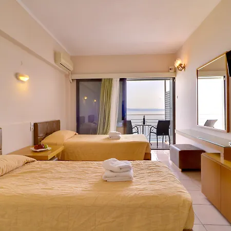 Hotel Calamos Family Club 3*