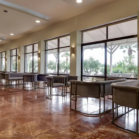 Hotel Calamos Family Club
