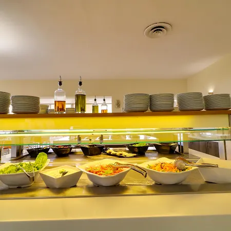 Hotel Calamos Family Club