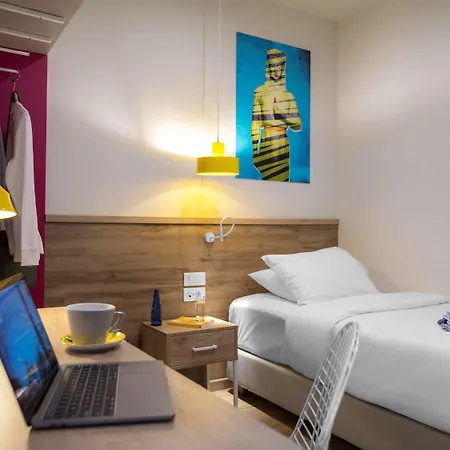 Ibis Styles Routes Ateny