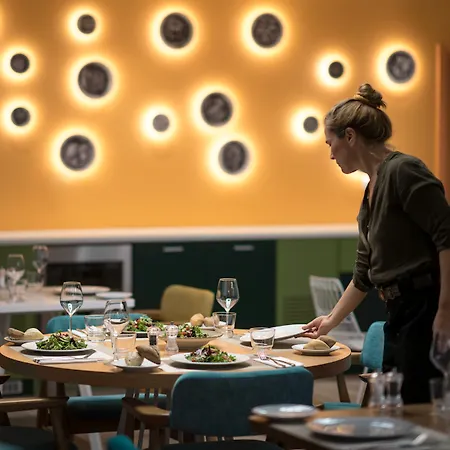 Hotel Ibis Styles Routes 4*