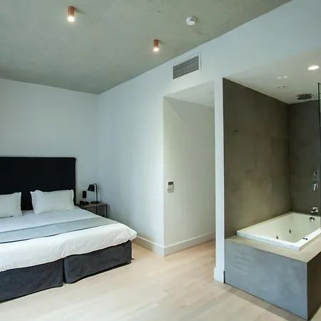 Hotel Art Korai 4*