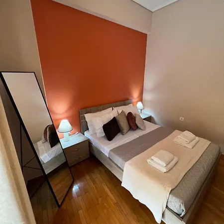 Apartment 80: ανακαινισμένα με δύο υπνοδωμάτια κοντά σε παραλίες