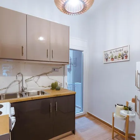 Adorable 2 Bedroom Close To Ancient Center Athens