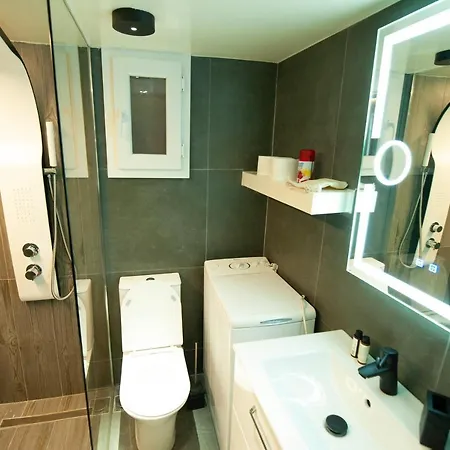 Premium Galeria 4a Athens