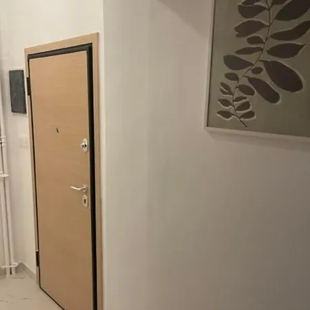 Metro Metaxourgio Apartment *