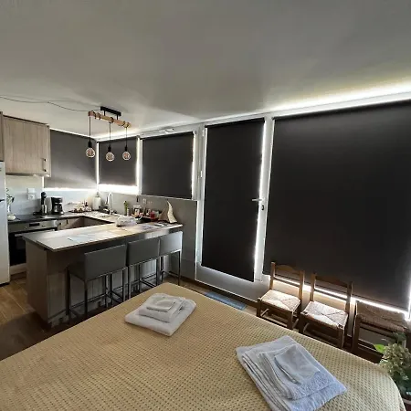 Apartment Square's View Agia Paraskevi Athens
