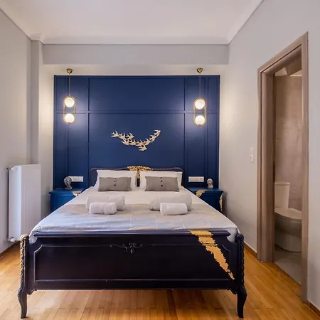 Luxury Penthouse In Prime Thissio By Ghh *