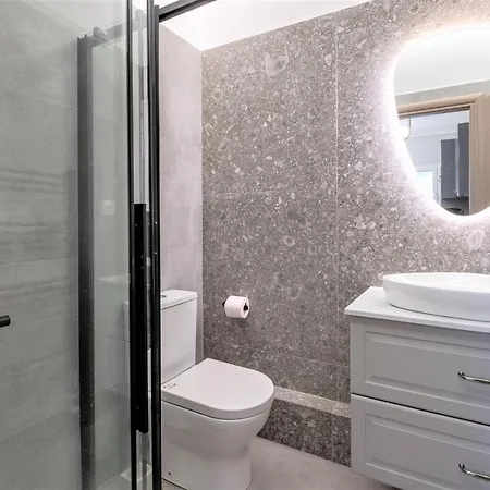 Luxury Penthouse In Prime Thissio By Ghh Apartment Athens