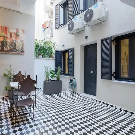 Apartment Athenian With Garden! *