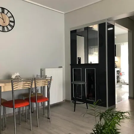 Lovely Faliro Next To The Sea. Apartment Athens