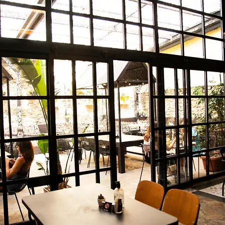 Exis * Athens