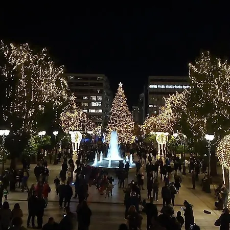 Parthenon And Syntagma Square View Appartamento Atene