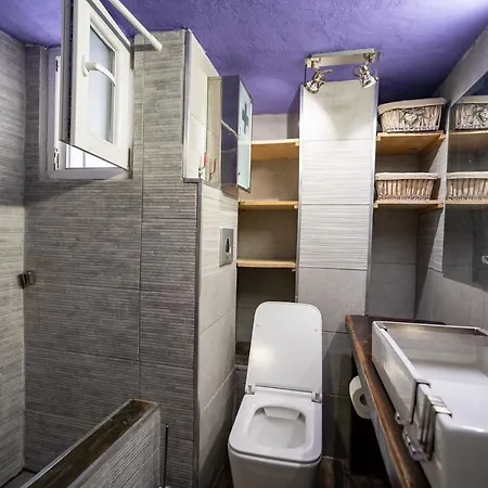 Attica Train Station 2 Bedrooms 4 Pers. Aten
