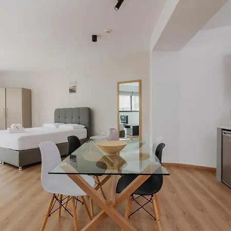 Apartment Leochares Lifestyle - Self Check-in