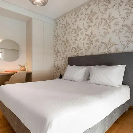 The Beehive Apartment *