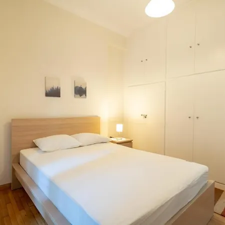 Apartment Ano Kipseli 2 Bedrooms 4 Pers *