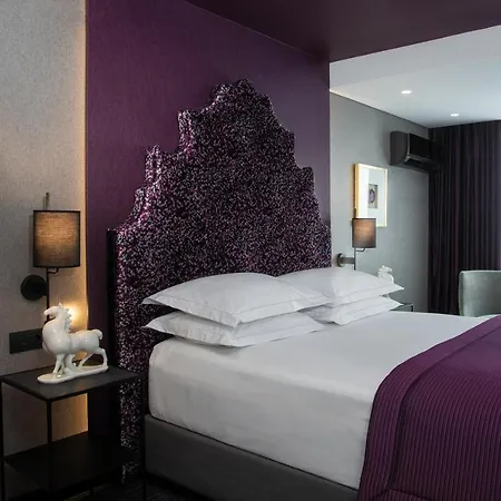 Hotel President