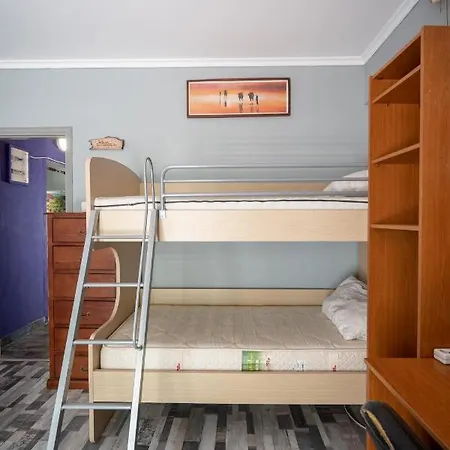 Attica Train Station 2 Bedrooms 4 Pers. Lägenhet *