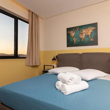 Hotel Dunlin