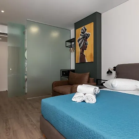 Hotel Dunlin