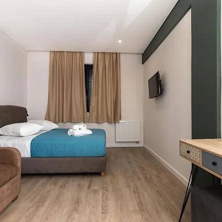 Dunlin Hotel
