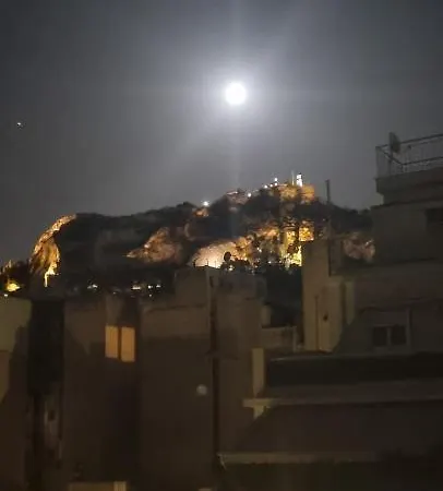 Zen Neapoli Penthouse Maisonette * אתונה