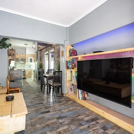 Attica Train Station 2 Bedrooms 4 Pers. Aten