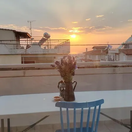 山脚下，舒适温馨海景公寓 * Athens