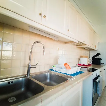 山脚下，舒适温馨海景公寓 Apartment Athens